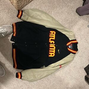 Vintage Atlanta hawks NBA bomber jacket